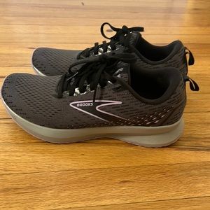 Brooks Levitate 5 Running Shoe.